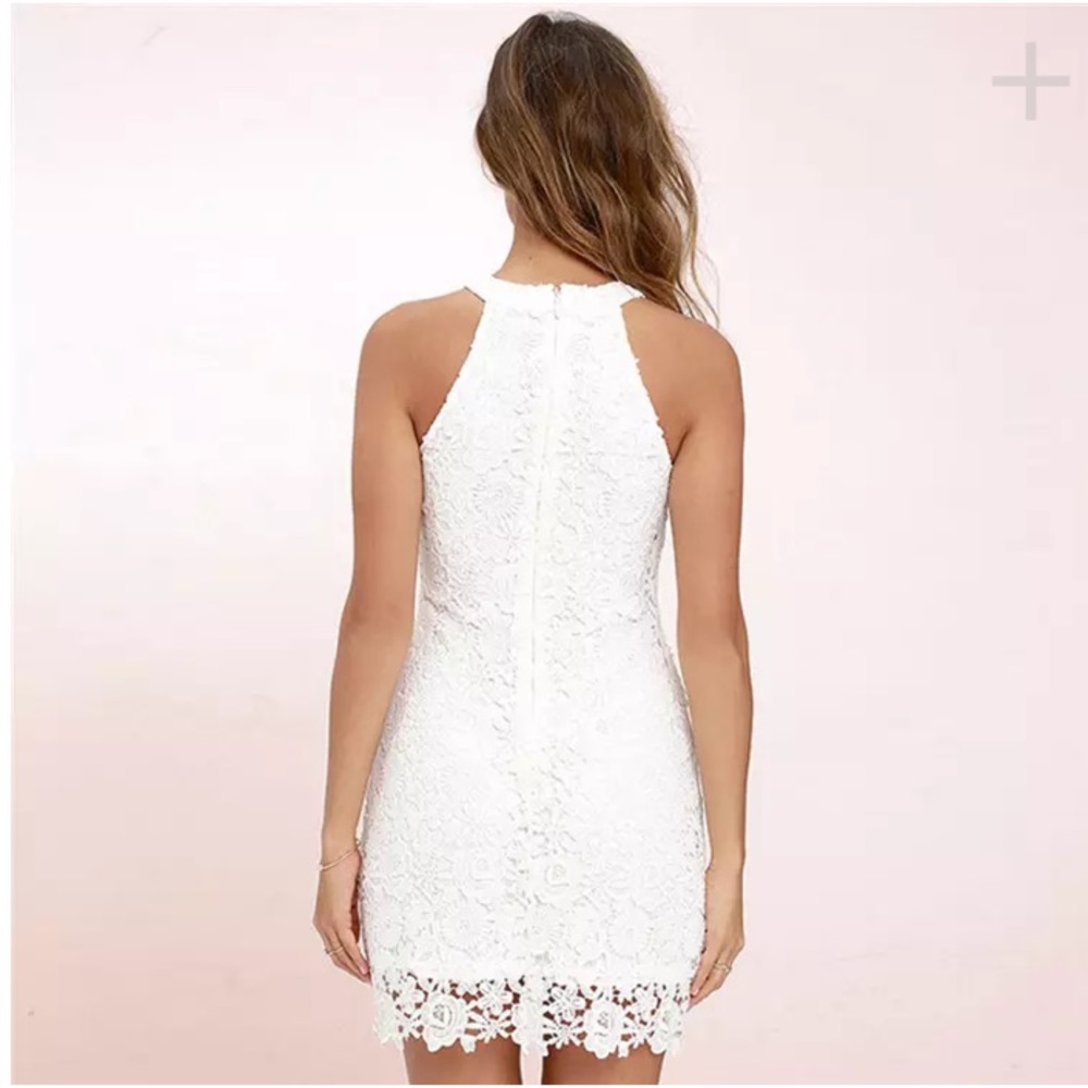 (Last 1) Women’s white mini dress in French lace - Picture 4 of 6